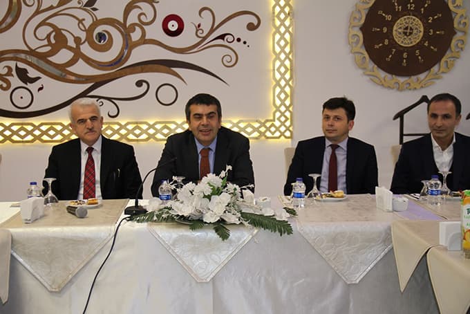 MEB Müsteşarı Tekin, eğitim yöneticileriyle biraraya geldi