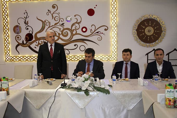 MEB Müsteşarı Tekin, eğitim yöneticileriyle biraraya geldi