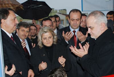 "Sakarya'yı Düzeltmeye ve Kalkındırmaya Geliyoruz"