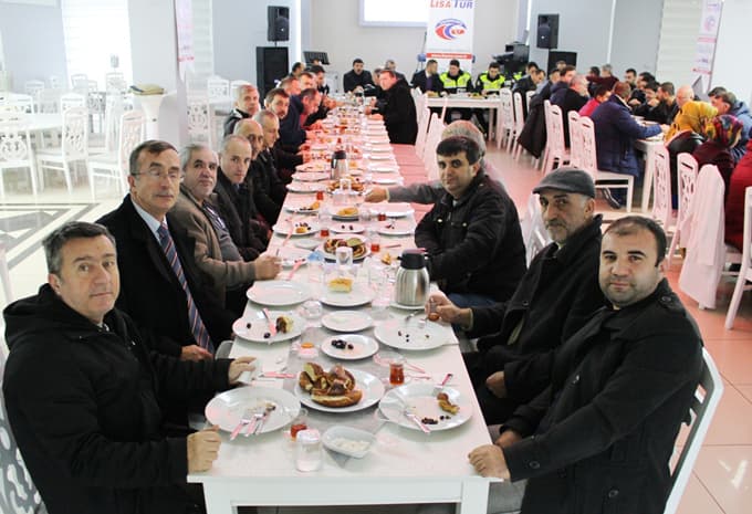 Servis şoförlerine trafik kuralı eğitimi