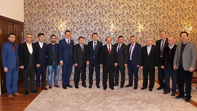 MÜSİAD Sakarya'dan Vali Coş ziyareti