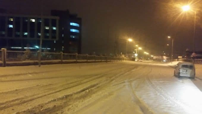 "Yollar kapalı, hastaneye gidemiyoruz"