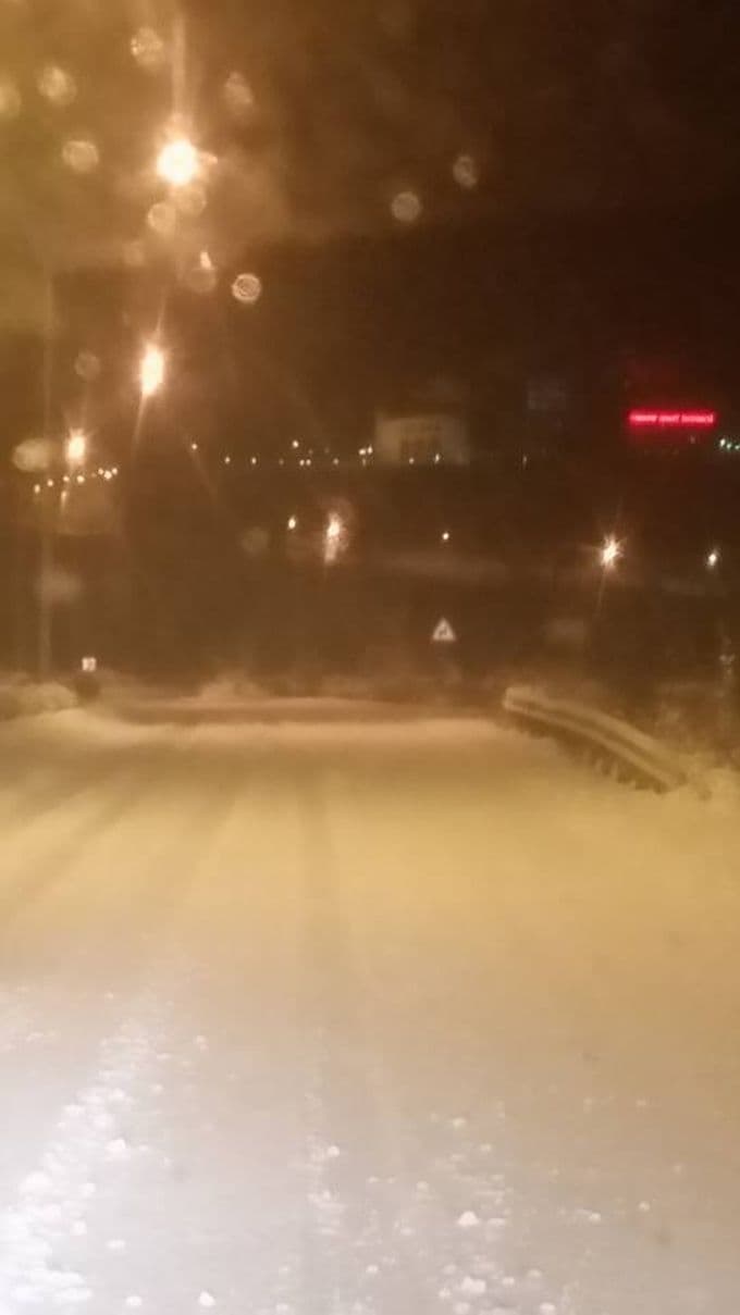 "Yollar kapalı, hastaneye gidemiyoruz"