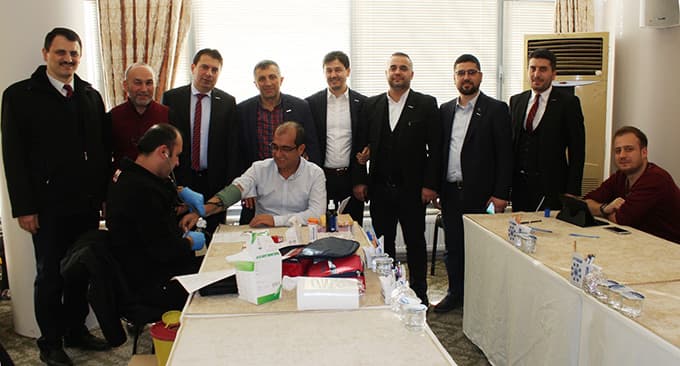 MÜSİAD Sakarya Şubesi kan verdi