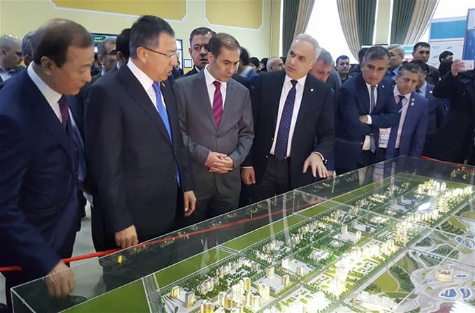 Kösemusul Kazak-Türk İş ve Yatırım Forumu'na katıldı