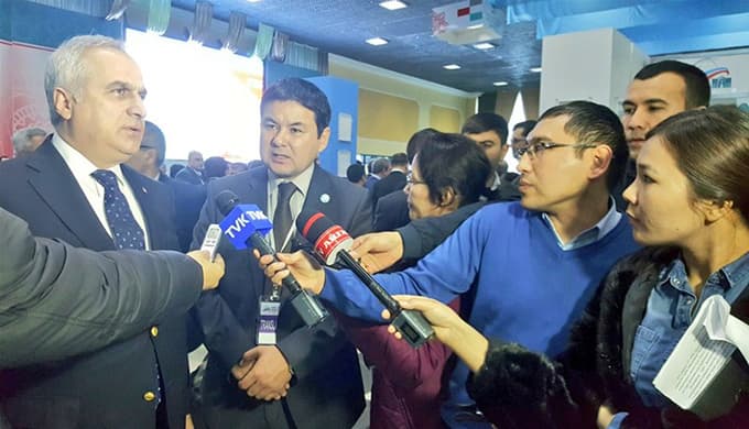 Kösemusul Kazak-Türk İş ve Yatırım Forumu'na katıldı