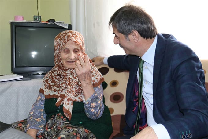 Zehra nine uzun yaşamanın sırrını anlattı