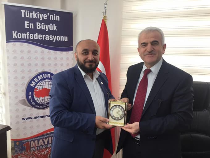 Kuntoğlu'ndan Eğitim Bir-Sen'e veda ziyareti