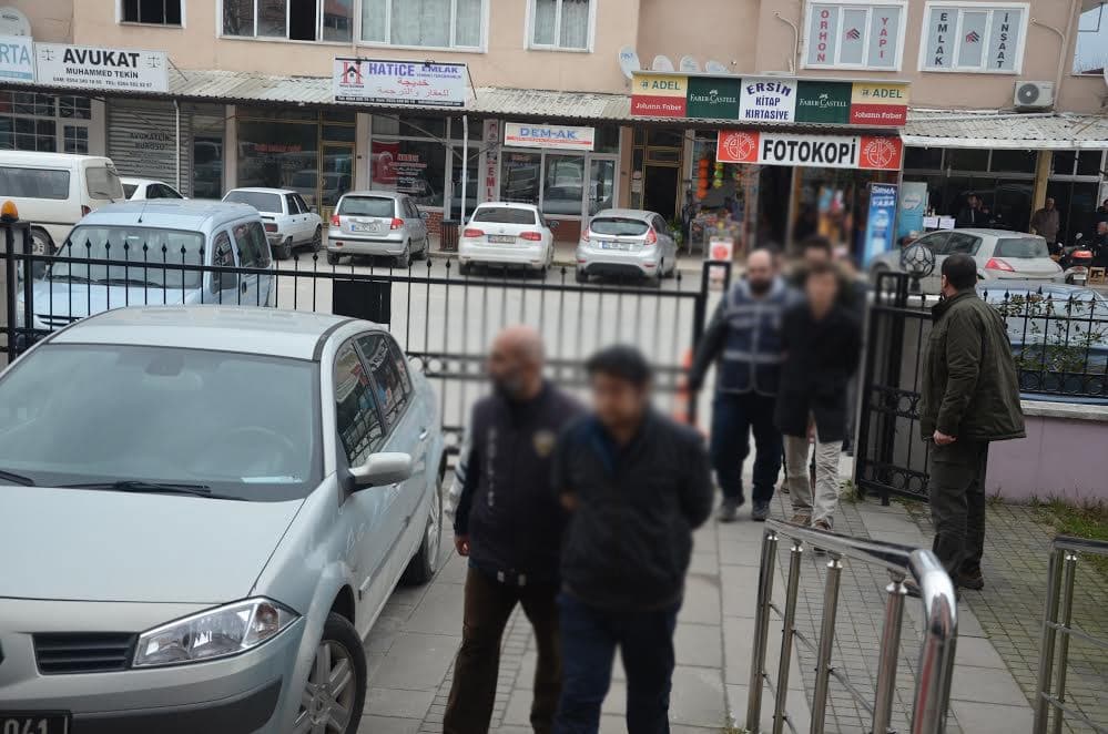 Sapanca'da 3 kişi tutuklandı