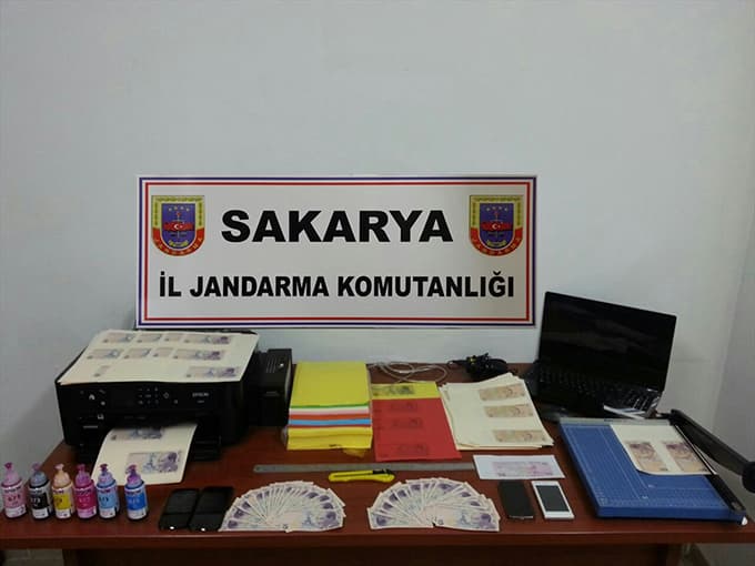 Şehir merkezinde 'kalpazan' operasyonu