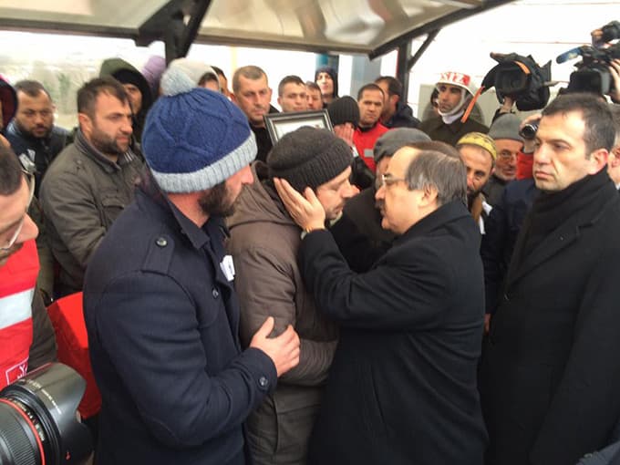 Şehidin cenazesi baba ocağında