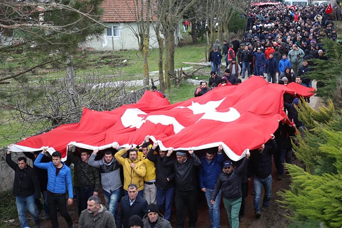 Şehidin cenazesi baba ocağında