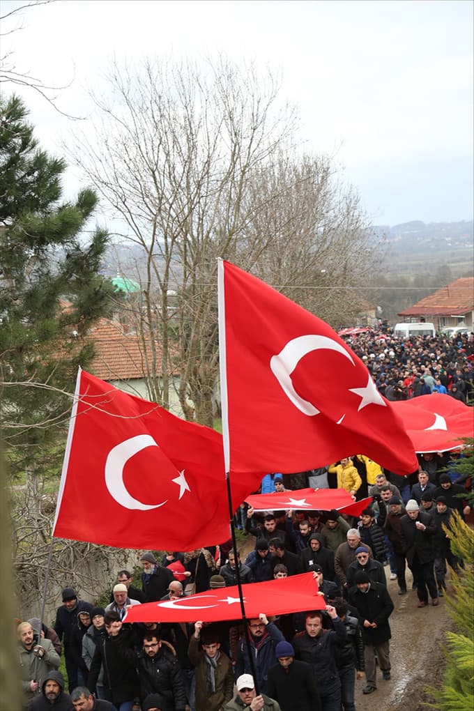 Şehidin cenazesi baba ocağında