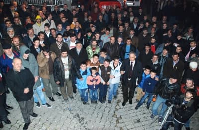 <p><font face="arial,helvetica,sans-serif" size="2"><strong>G&uuml;&ccedil; Alıyoruz</strong><br /><br />Konuşmasında Adapazarı'nı &ouml;rnek il&ccedil;e yapacaklarını ifade eden MHP Adapazarı Belediye Başkan Adayı&nbsp; Ayanoğlu, <font color="#333399">&quot;Maltepe Maltepesi'ne her gelişimizde, burada karşılaştığımız bu g&uuml;zel manzara bizi daha da hareketlenerek, mutlu etmektedir. Burada ve diğer mahallerde aldığımız g&uuml;&ccedil;le, belediye başkanlığına bir adım daha yaklaşıyoruz&quot;</font> dedi.</font></p>
