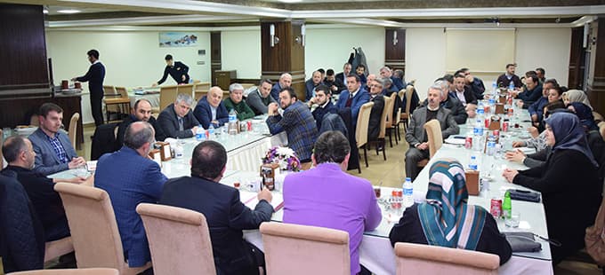''Sıkılmadık el bırakmayacağız''