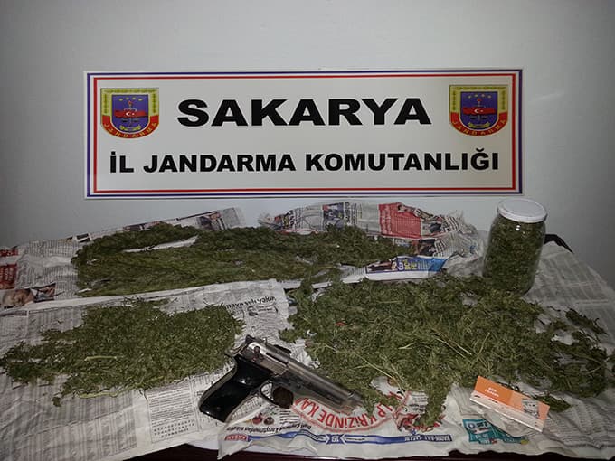 Jandarma'dan uyuşturucu operasyonu