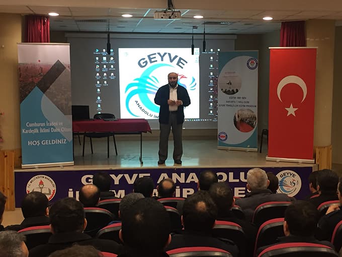 Eğitim-Bir-Sen işyeri temsilcileri ile eğitimlere başladı