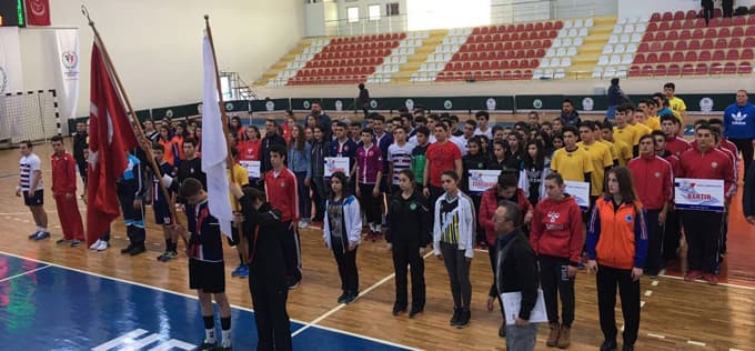 Hendek'te Hentbol heyecanı