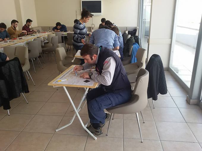Sakarya'da Model Uçak Kursu düzenleniyor