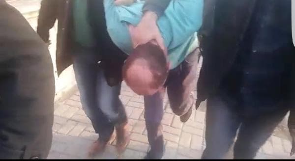 4 genç kıza cinsel saldırıda bulunan şoför yakalandı