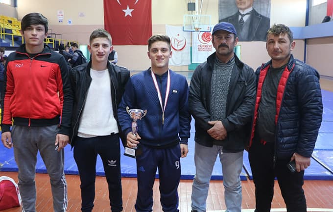 "Yaman" Güreşçiler