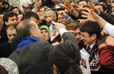Hendek'te Başbakana Büyük İlgi