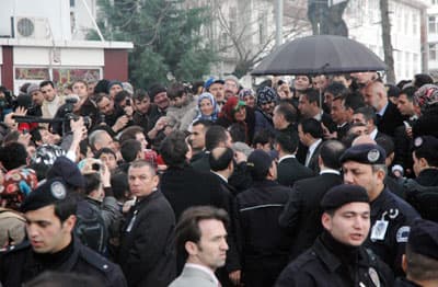 Hendek'te Başbakana Büyük İlgi
