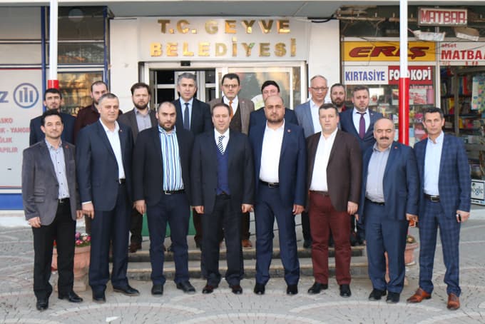 TÜMSİAD Geyve'de ziyaretlerde bulundu