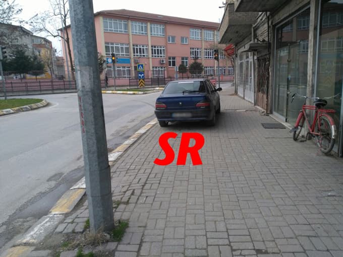 Eee! Vatandaş nereden yürüyecek?
