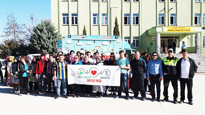 Sağlıklı yaşam için yürüdüler