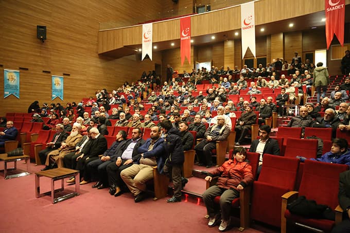 Necmettin Erbakan'ı andılar