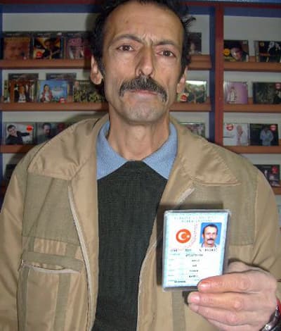 Şirketleri Var Ama O Bir İnşaat İşçisi!