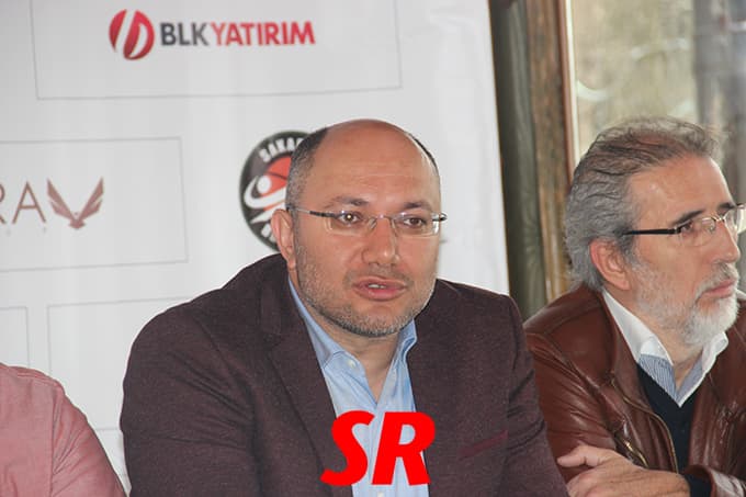 Selçuk Ernak, sözleşmeyi imzaladı