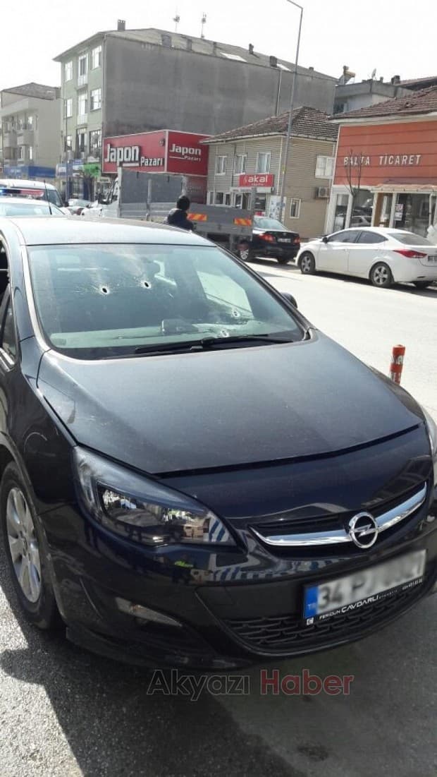 Park halindeki aracı kurşunladılar