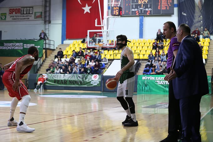 Büyükşehir Basket özüne döndü