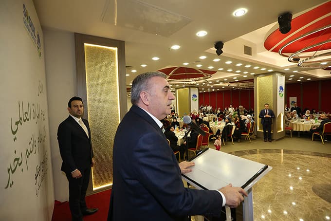 Toçoğlu, sığınmacı kadınlarla buluştu