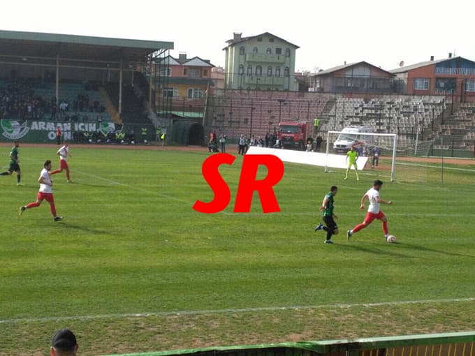 Sakaryaspor, Denizli'ye de acımadı