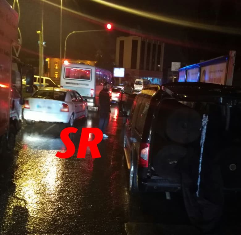 Tek yokuşunda zincirleme kaza