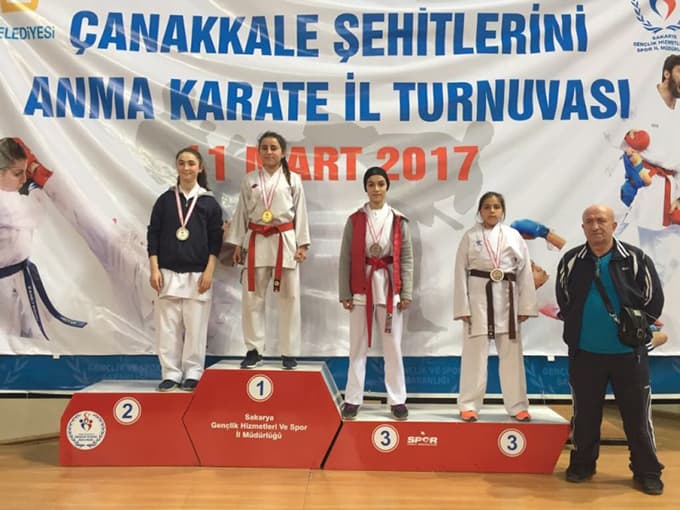 Çanakkale Şehitleri için tatamiye çıktılar