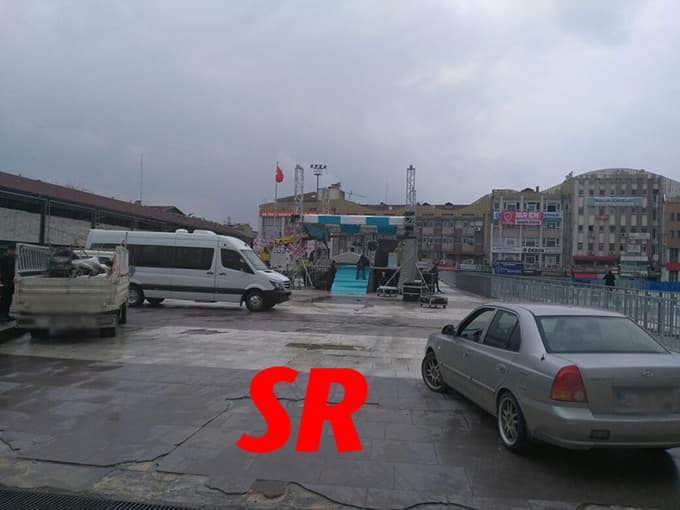 Meydanda Cumhurbaşkanı hazırlığı
