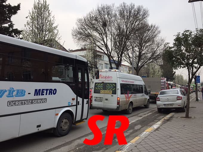 Şehir merkezinde trafik, durma noktasına geldi