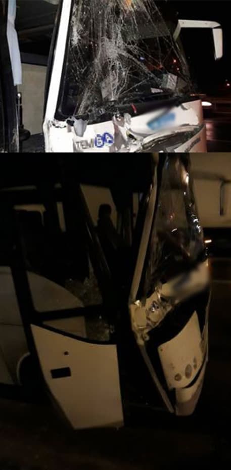 Servis aracı TIR'a çarptı
