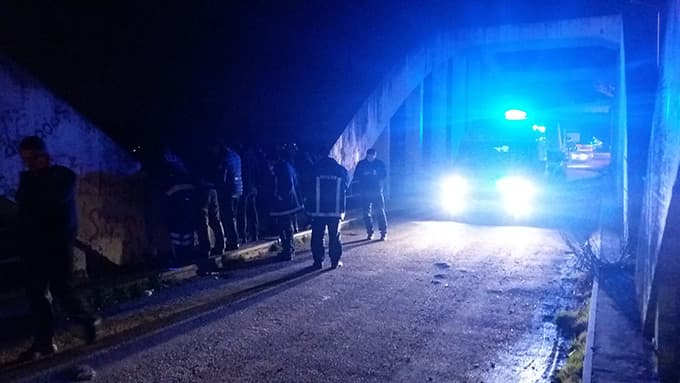 Eski Sakarya Köprüsünde intihar girişimi