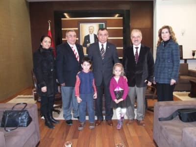 Bu Minikler de Yeni Valilik Kampüsünü Merak Edenlerden!