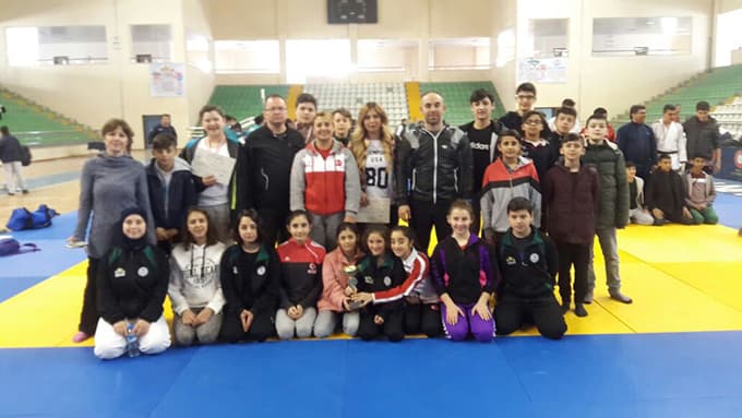 Sakaryalı Sümeyye Judo'da şampiyon oldu