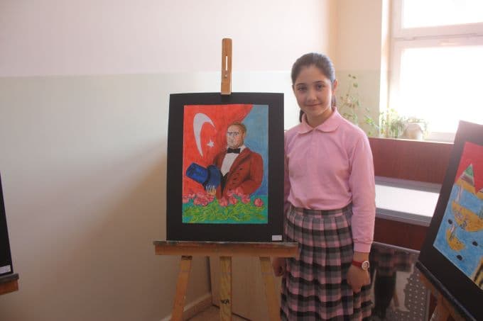 Öğrencilerin yaptığı resimler Adapazarı'nda sergilenecek