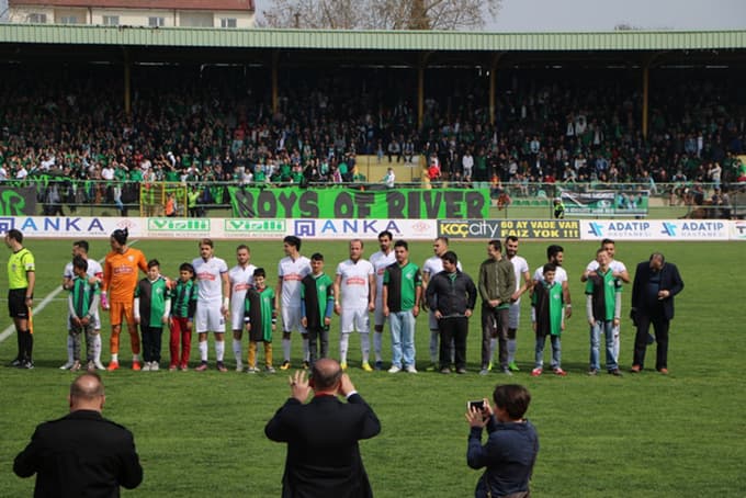 Sakaryaspor'dan 5 gollü galibiyet