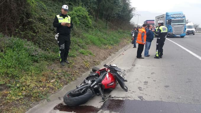 Motosiklet sürücüsü kaza kurbanı oldu