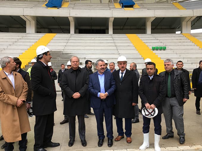 ''Sakaryaspor şehrimizin gözbebeğidir''