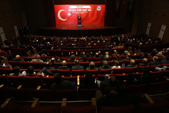 MÜSİAD "Gelecek Senin Sahip Çık" konferansı düzenledi
